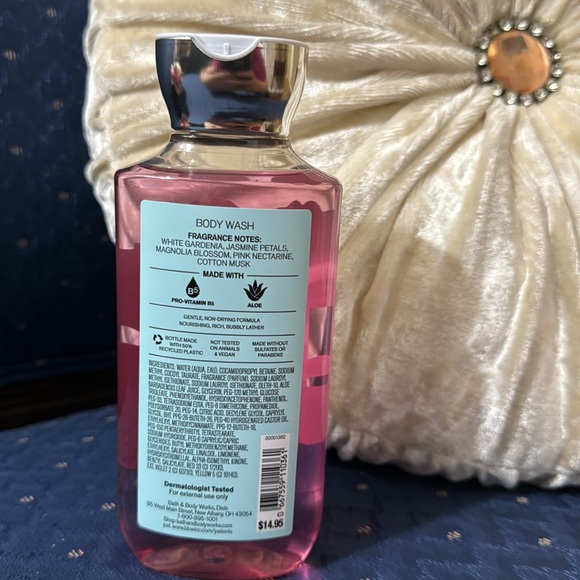 BATH & BODY WORKS SET. . . HELLO BEAUTIFUL SCENT - Picture 6 of 6